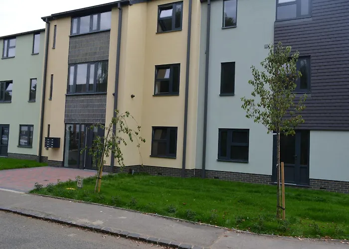 Modern And Stylish Two Bedroom Flat