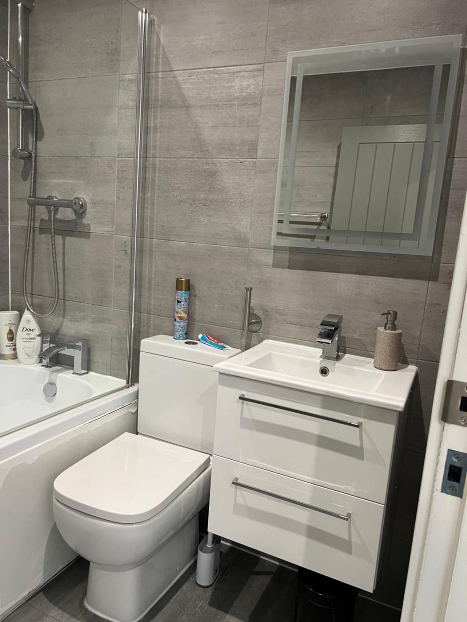 Modern And Stylish Two Bedroom Flat