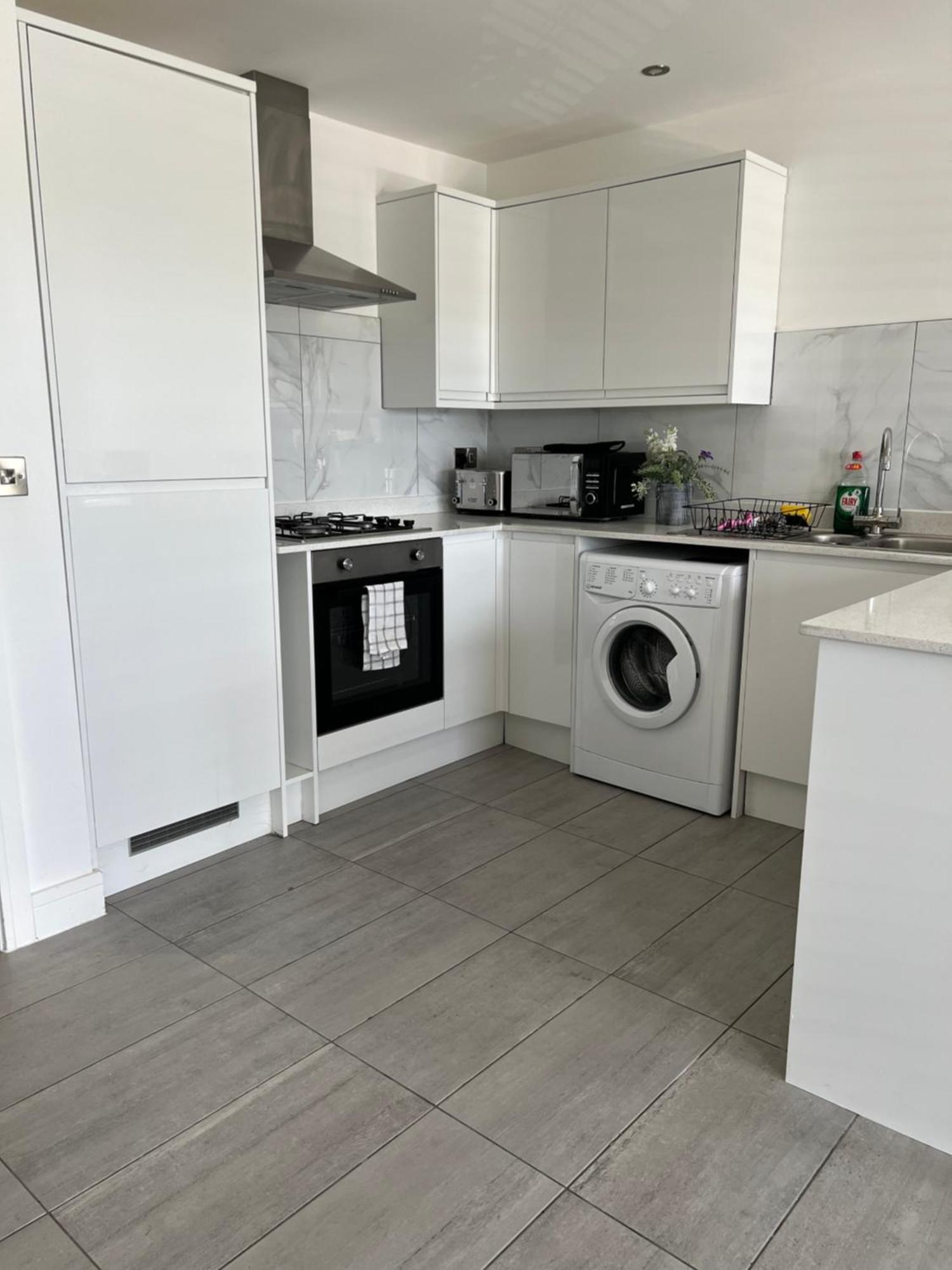 Modern And Stylish Two Bedroom Flat