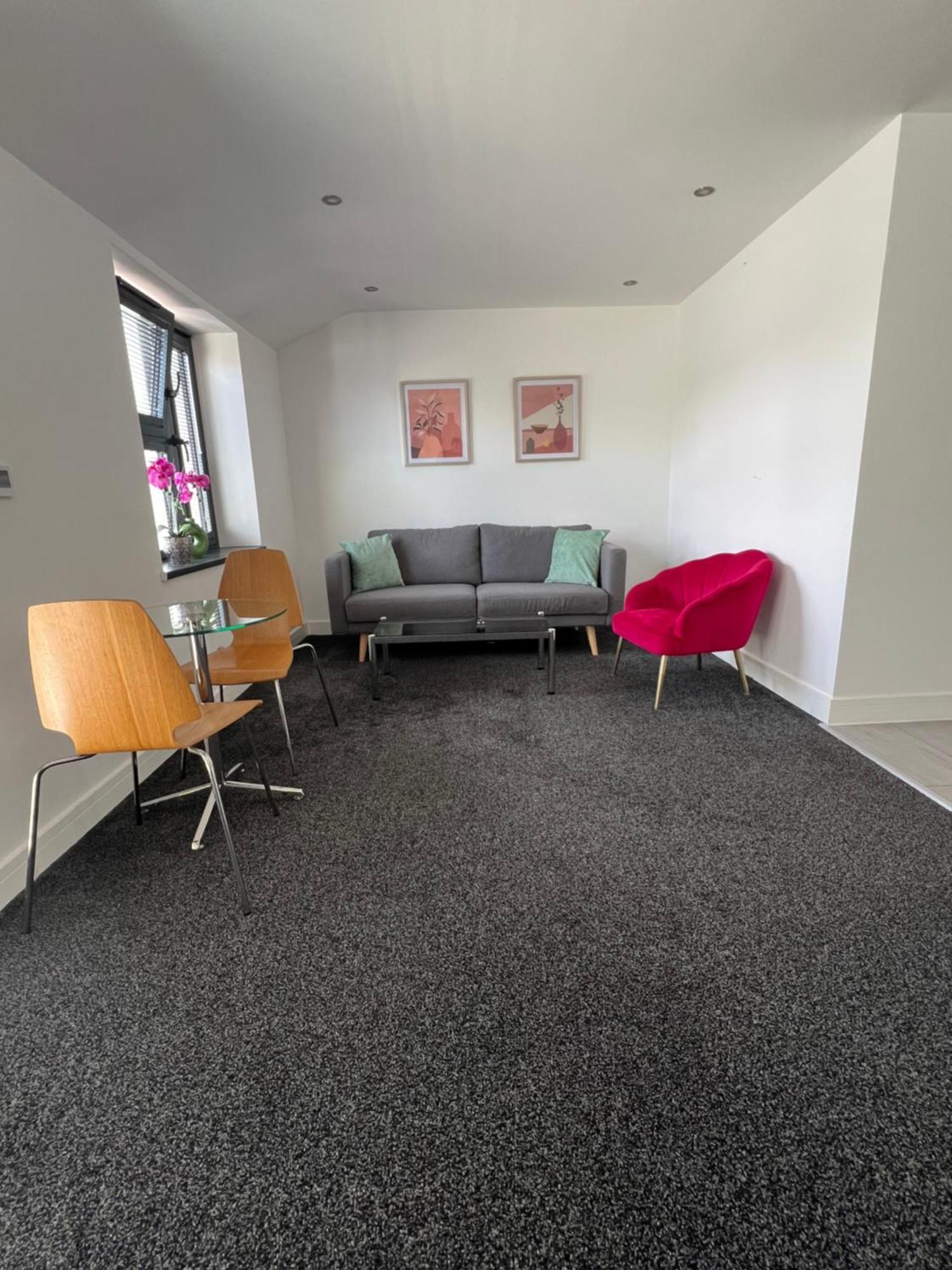 Appartement Modern And Stylish Two Bedroom Flat